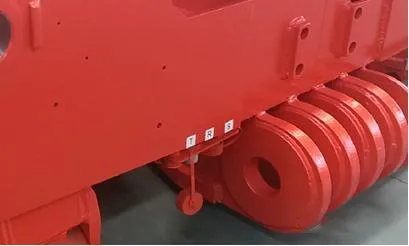 Vehicle fuel tank interface Vehicle fuel tank interface